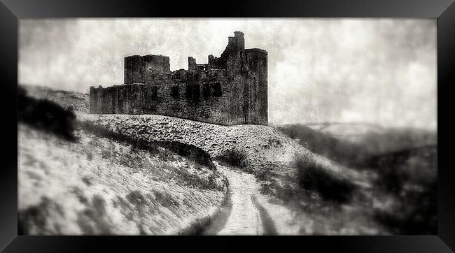 crichton castle b&w Framed Print by dale rys (LP)