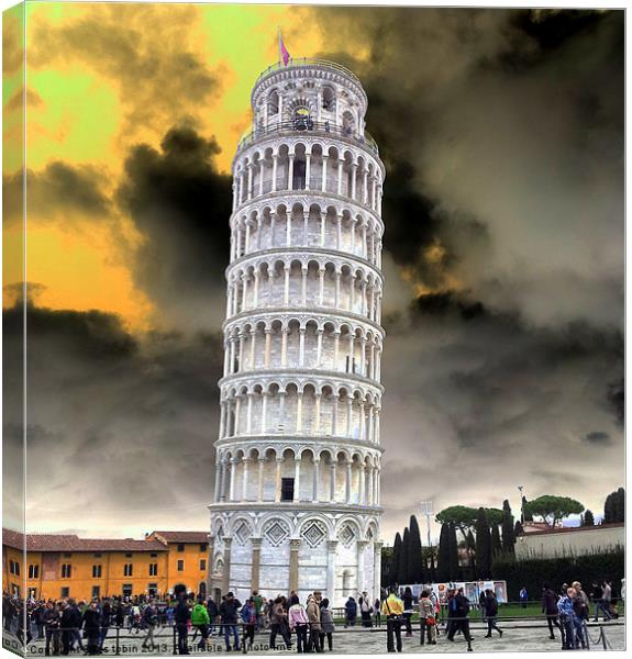 Leaning Tower Canvas Print by les tobin