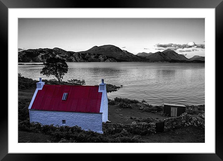 Red Roofed House Scotland Framed Mounted Print by Derek Beattie