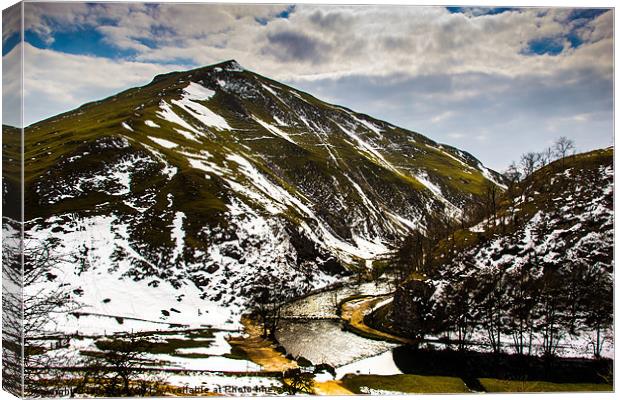 Dovedale in winter Canvas Print by Ian Purdy