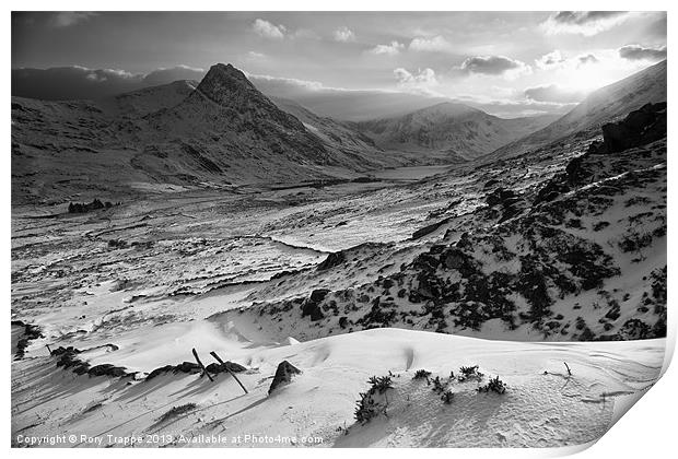 Ogwen valley Print by Rory Trappe