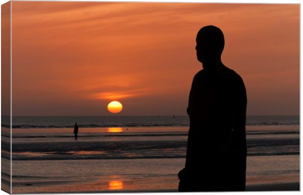 Sunset in Another Place (Crosby Beach) Canvas Print by raymond mcbride