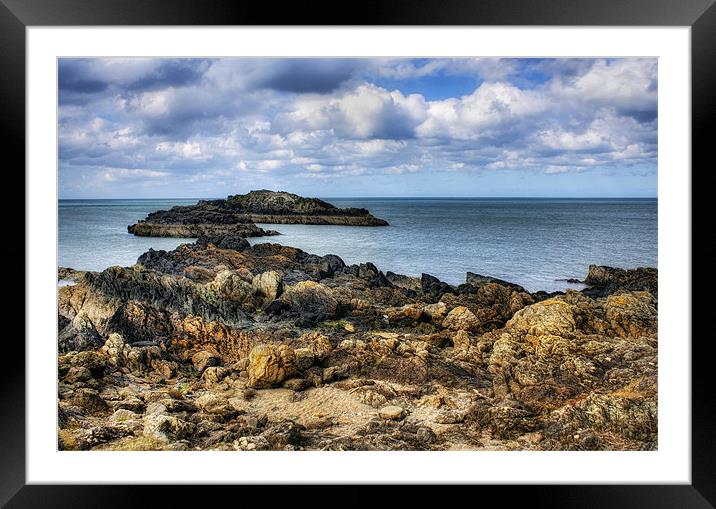 Rocky Beach Framed Mounted Print by Ian Mitchell