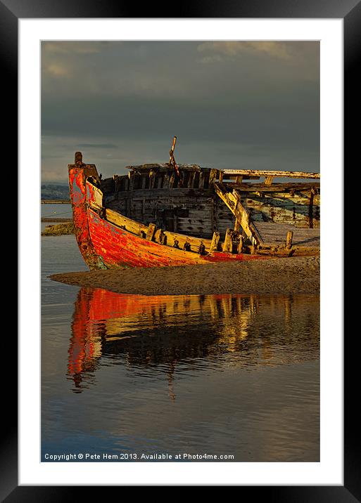 Fishing boat at Crow Point Framed Mounted Print by Pete Hemington
