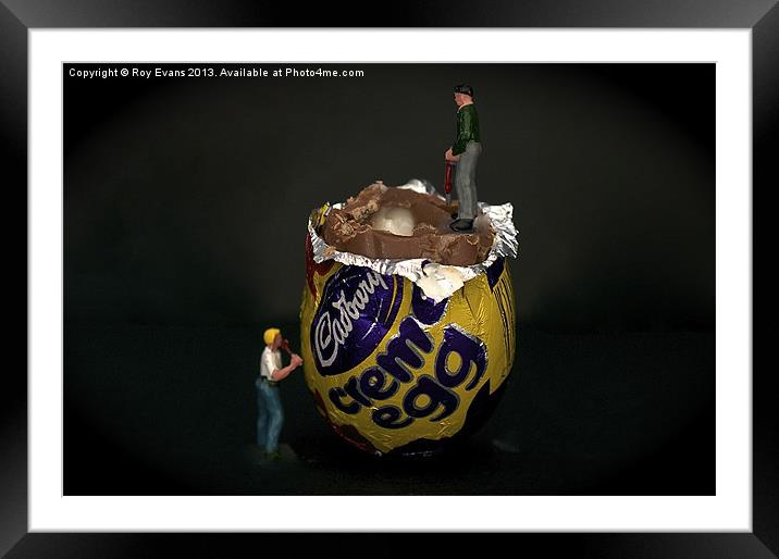 The borrowers smash the egg Framed Mounted Print by Roy Evans
