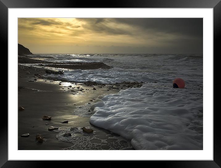 All washed up on a Winters Beach Framed Mounted Print by Ian Johnston  LRPS