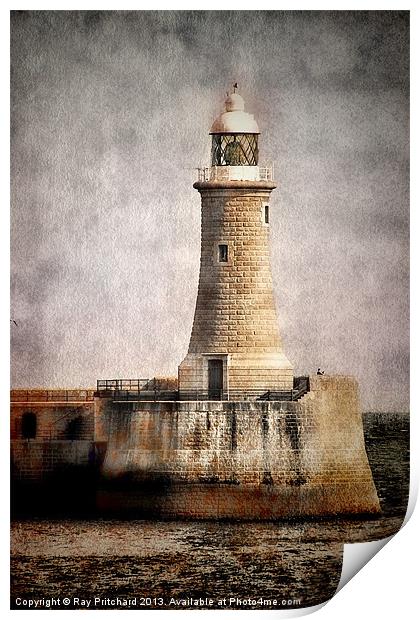 Tynemouth Lighthouse Print by Ray Pritchard