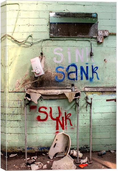 sink sank sunk Canvas Print by Gavin Wilson