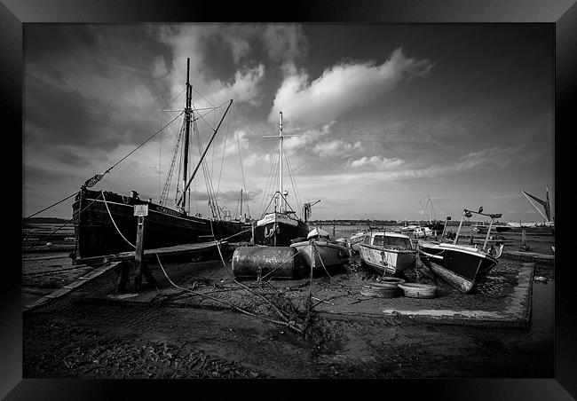 Boats at Pin Mill Framed Print by Robin East
