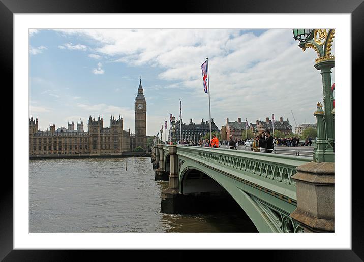 Westminster Bridge Framed Mounted Print by Tony Murtagh