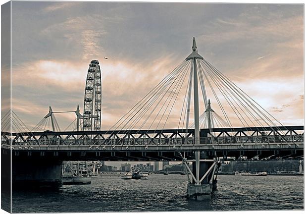 London Hungerford bridge, sepia-grey Canvas Print by Jutta Klassen