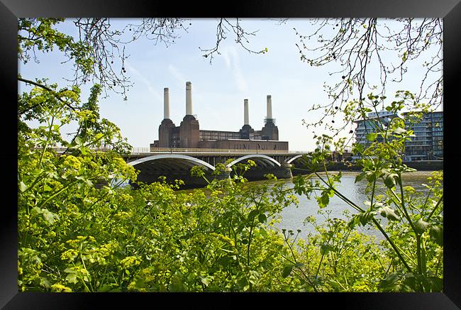 Battersea Power Station Framed Print by David French