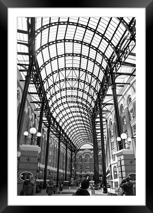 Hay’s Galleria Southbank Framed Mounted Print by David French