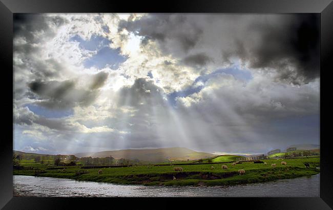 Heavenly Rays In The Dales Framed Print by Sandi-Cockayne ADPS