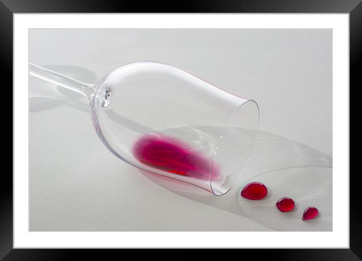 Wine drops Framed Mounted Print by Sam Smith