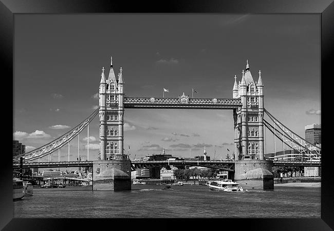 London Bridge Framed Print by David Tyrer