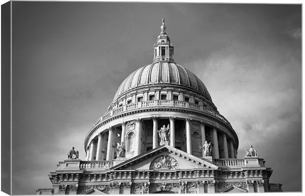 Saint Pauls Cathedral Canvas Print by David Tyrer