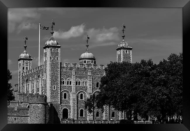 Tower of London Framed Print by David Tyrer