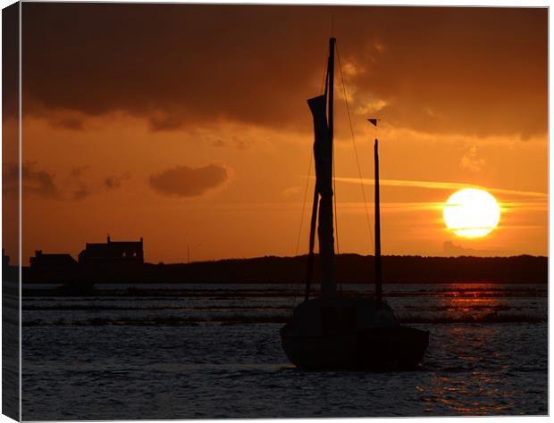 Sunset over Brancaster Staithe Canvas Print by Gary Pearson