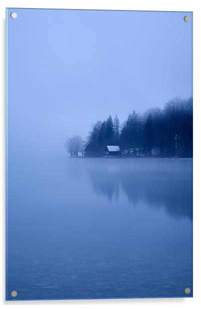 Misty dawn Acrylic by Ian Middleton