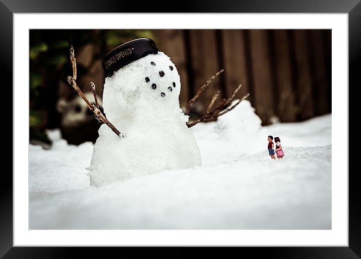 Retro Giant Snowman Framed Mounted Print by Andrew Lee