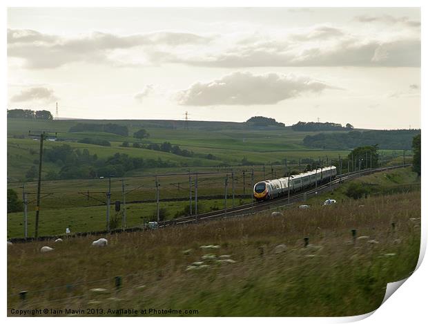 Train In Lake District Print by Iain Mavin