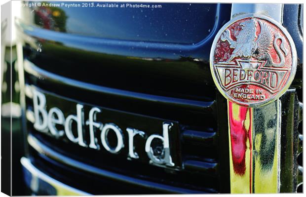 BEDFORD LORRY GRILL BADGE Canvas Print by Andrew Poynton