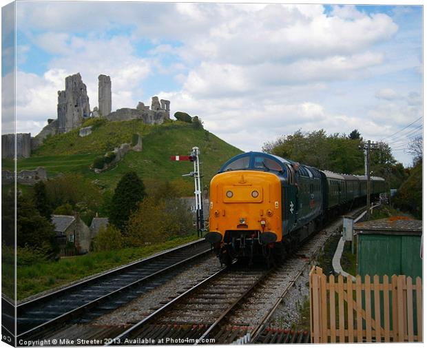 Deltic at Corfe Canvas Print by Mike Streeter