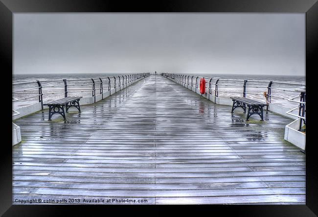 Saltburn pier Framed Print by colin potts