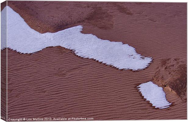 Red sand and snow Canvas Print by Lee Mullins