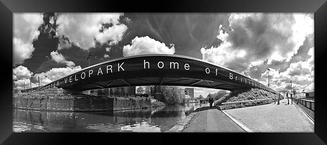 Velodrome Bridge Manchester Framed Print by Gary Lewis