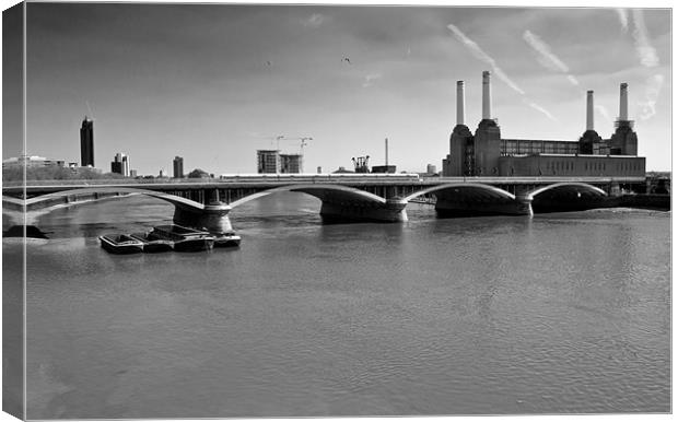 Battersea Power Station Canvas Print by David French