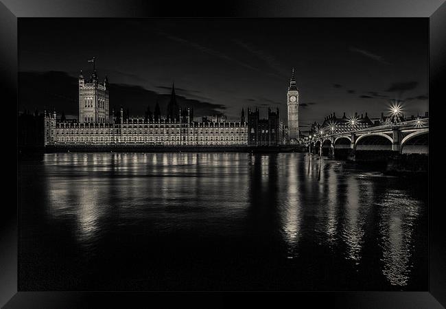 The Dark Side To Parliament Framed Print by Paul Shears Photogr