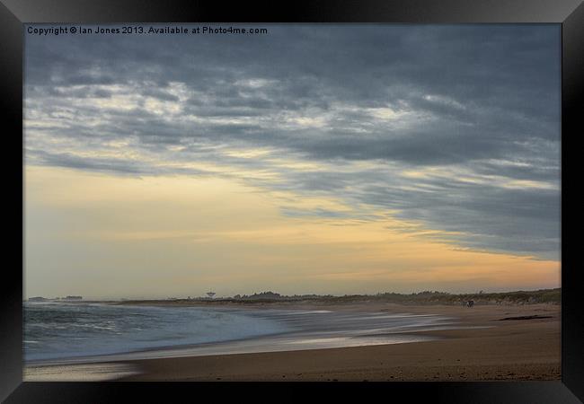 Coastal sunset Framed Print by Ian Jones