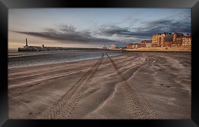 Margate beach in the evening Framed Print by Mike Laskey