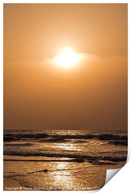 sunset beach Print by Telmo Zaldivar Jr