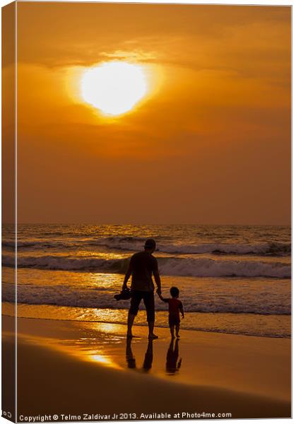 Father and son walking at the beach on Fathers Day Canvas Print by Telmo Zaldivar Jr