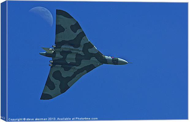Vulcan bomber in the nhastings skies. Canvas Print by steve akerman