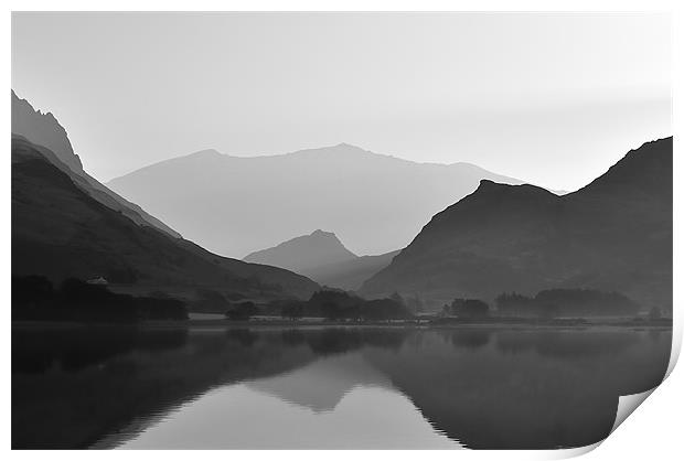 Llyn Nantlle - living with Giants Print by Kevin OBrian