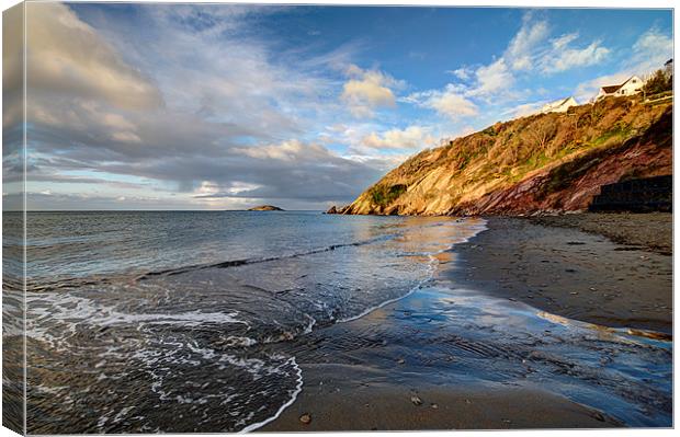 Early morning at Millendreath Beach Looe Canvas Print by Rosie Spooner