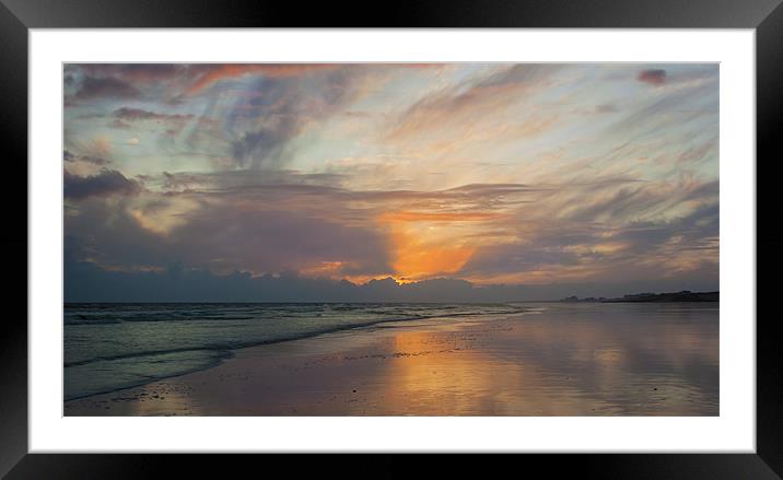 Sunset on a deserted beach Framed Mounted Print by Ian Jones