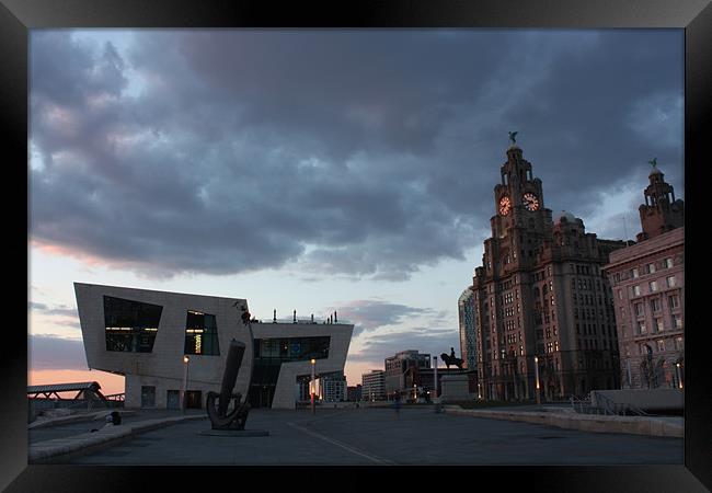 Liver buildings Framed Print by phillip murphy