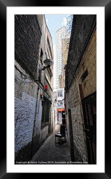 ALLEY & CENTREPOINT Framed Mounted Print by Helen Cullens
