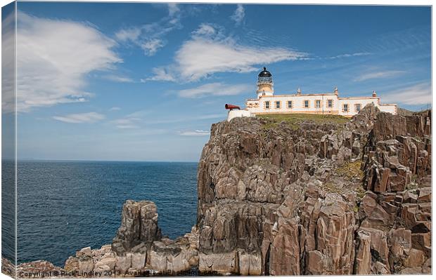 Neist point lighthouse Canvas Print by Rick Lindley