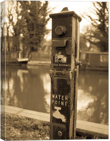 Canal Water Point, Kintbury, Berkshire, England, U Canvas Print by Mark Llewellyn
