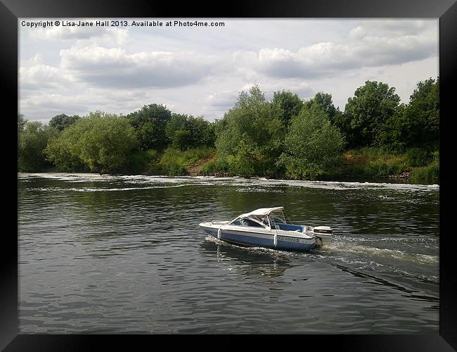 Speed Boating on the River Trent Framed Print by Lee Hall