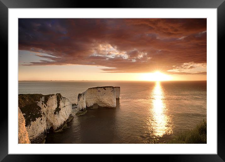 Old Harry Framed Mounted Print by Andrew Bannister