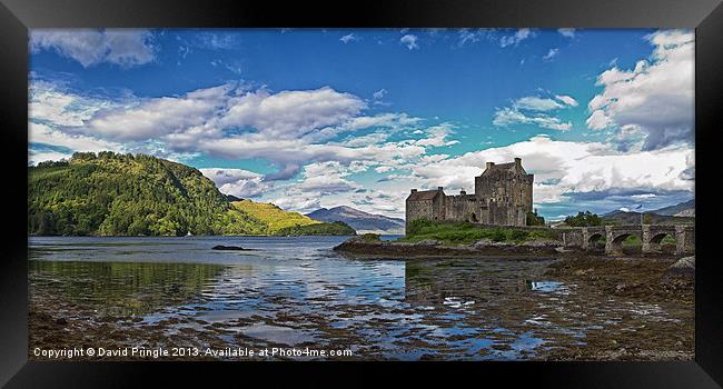 Eilean Donan Castle Framed Print by David Pringle
