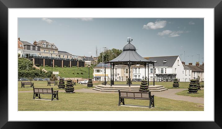 Bandstand at Gorleston Framed Mounted Print by Stephen Mole