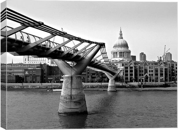 Millennium Bridge to St Pauls Canvas Print by Hugh Doran